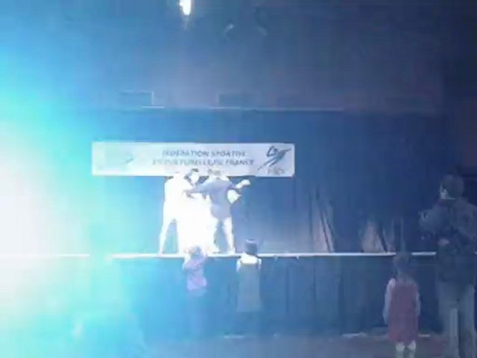 Show R.Y.B Crew @ Héxagone