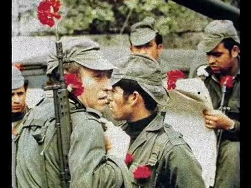 Saber - STRANGEIRO - Révolutions des Oeillets Portugal 1974