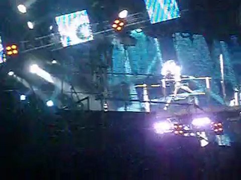 Tokio Hotel Nantes 2010 Screamin' + Monsoon