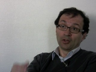 Daniel Cohen - Une société de défiance ? (Mediapart)