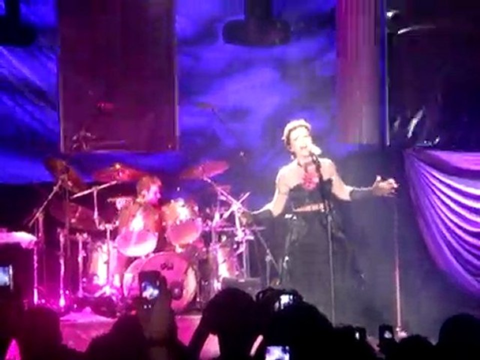 2010  Cranberies Live Lyon   - Medley