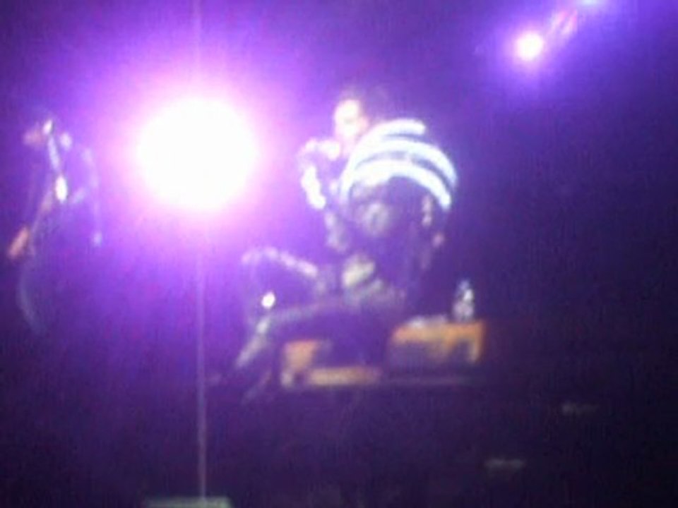 In your shadow @ Nantes 20.03.10