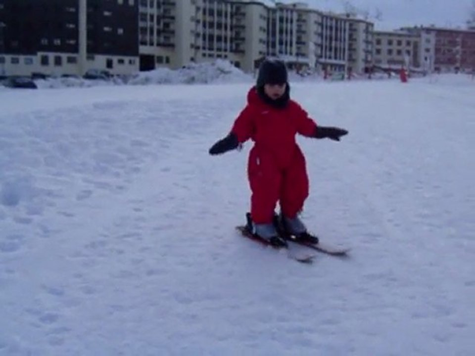 Timothé découvre le ski