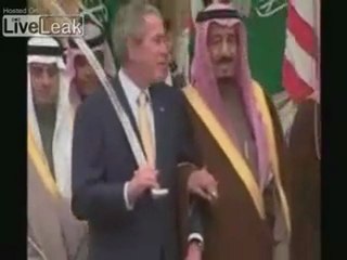 la danse de la secte wahhabite avec bush part 2
