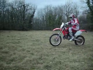 Petit tour sur Honda HM CRE 125