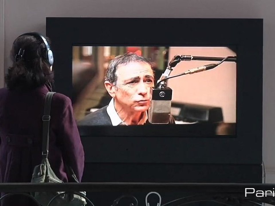 Alain Chamfort à l'exposition Yves Saint Laurent