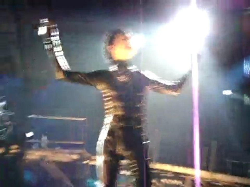 Tokio hotel - Kampf der liebe (20-03-2010 Nantes)