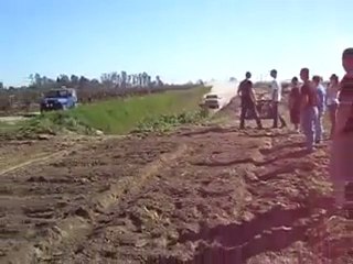 Idiot pickup jump fail