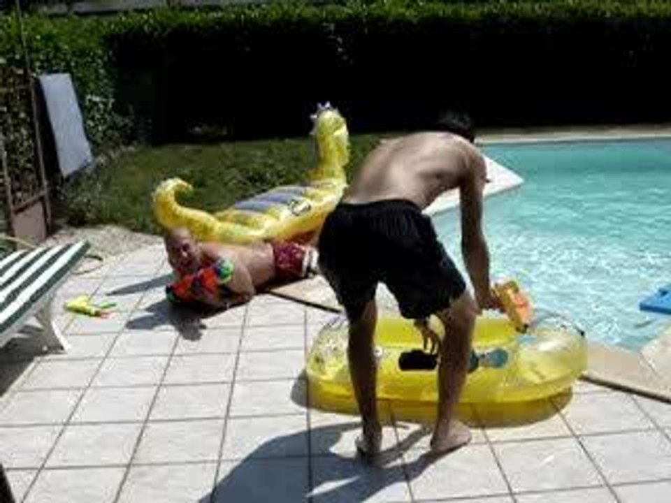 LES COMMANDOS