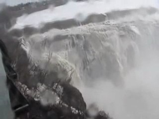 chute de la riviere chaudieres  au Quebec