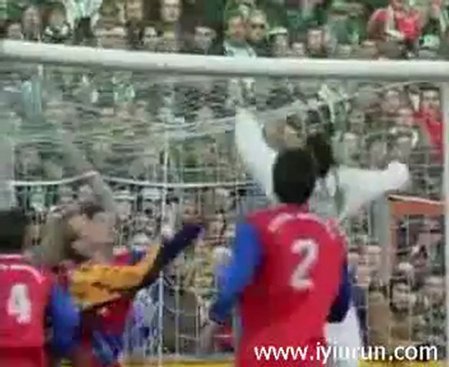 Futbolda Sahalarında Yaşanan Komik Anlar