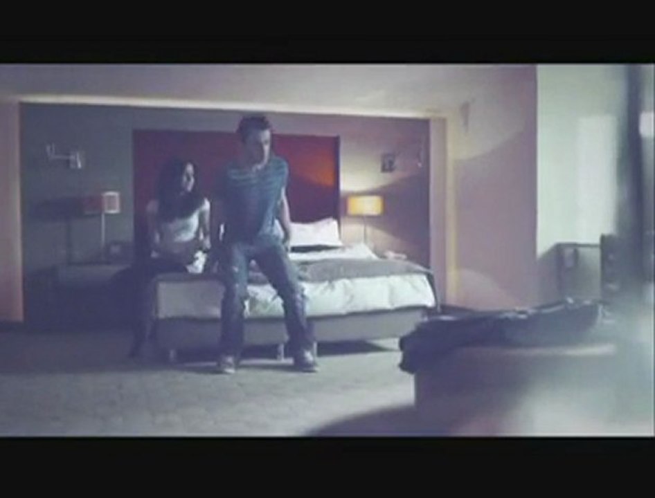 Aslı Güngör-Bende Dahil / 2010 Single Aşk Alev Aldı