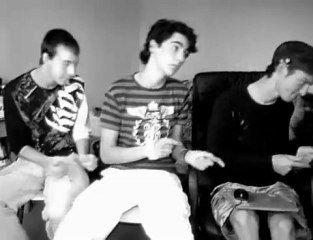 Vu sur MCM dans le Zapping music : Parodie Hakuna Matata