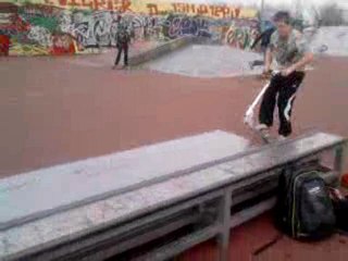 Vidéo0018