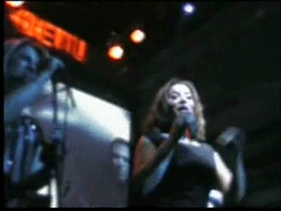 AŞKIN NUR YENGİ-ALLAH ŞAHİT(İstanbul/Ghetto)konser start