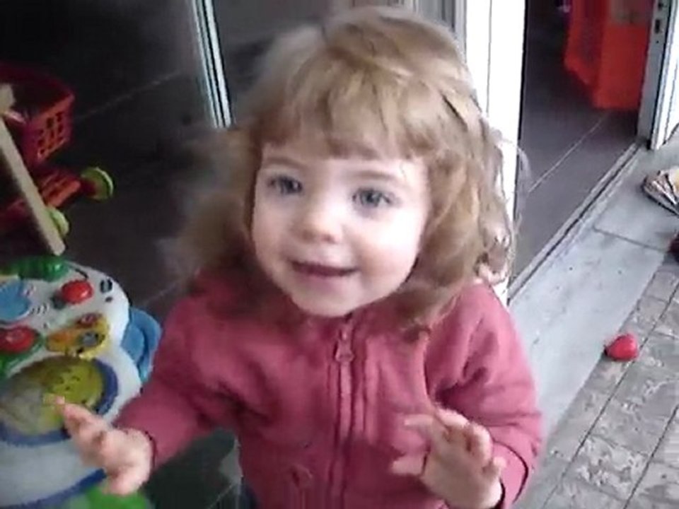 Zia - Dans sa maison un grand cerf