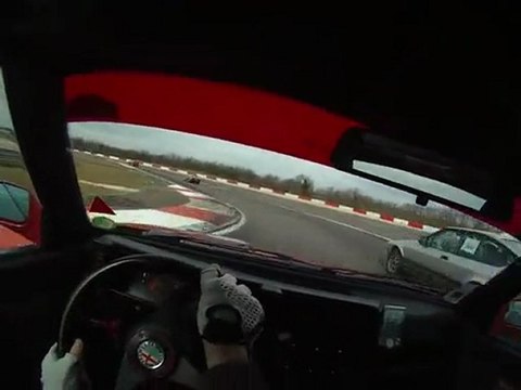 Premiers tours de roues à Dijon-Prenois - vidéo2