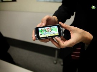 [Hands-On] Fujitsu impressive dual Prime Series F-04B now av