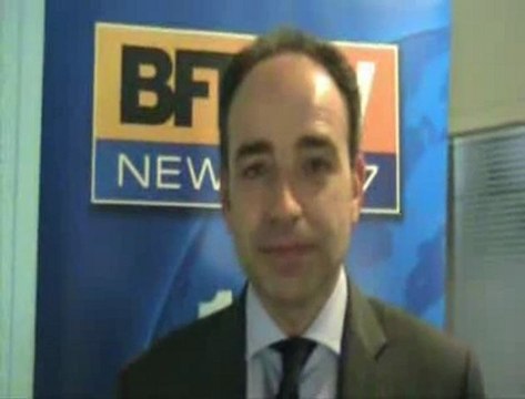 Carla Bruni rédactrice du Figaro Madame : No comment !