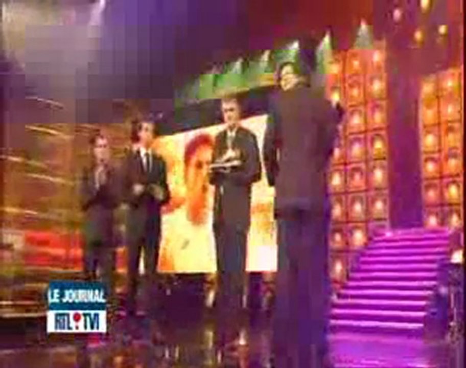 Mbark boussoufa menotté par la police bruxelloise