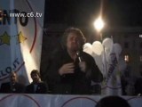 MoVimento 5 stelle: Beppe Grillo in Piazza Duomo