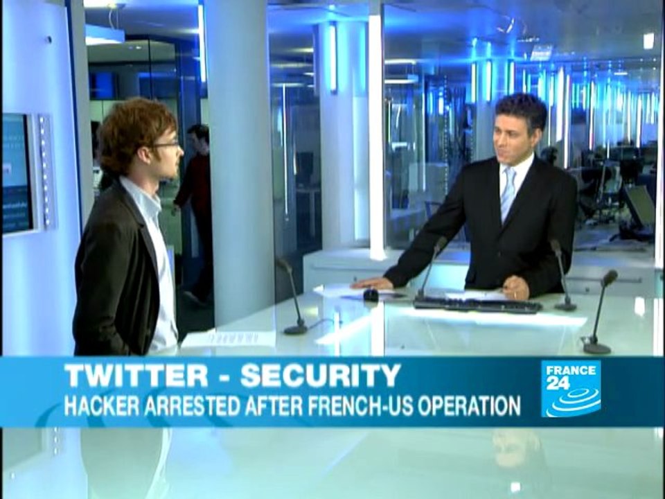 Twitter: Hacker arrested for pirating Obama acc...