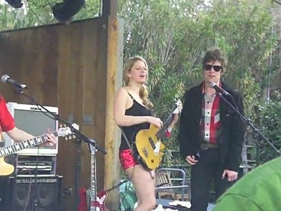 Those Darlins feat. Deer Tick @ Deer Tick Presents Party