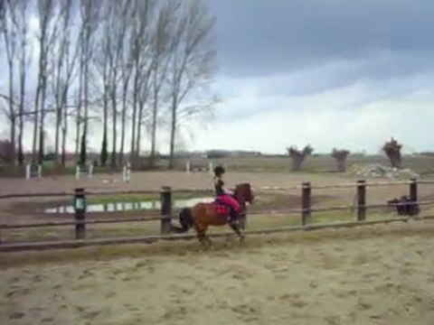 encore moi qui galop avek rex