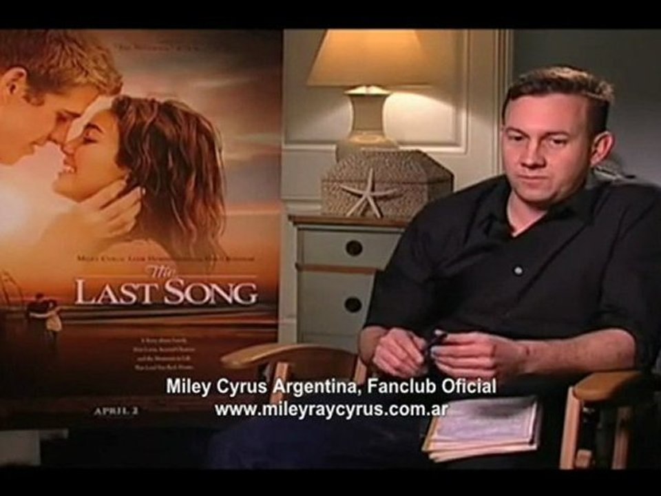 Miley Cyrus - HitFix Interview