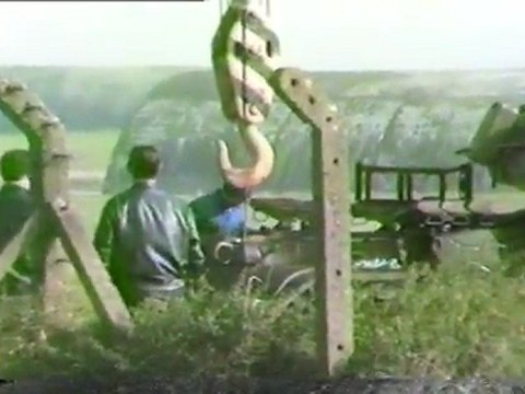 Installation du moteur du Bagarreur, 1/2, Philippe Castiaux