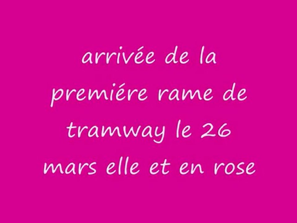 tramway a reims arrivée en rose 26 mars reims en féte