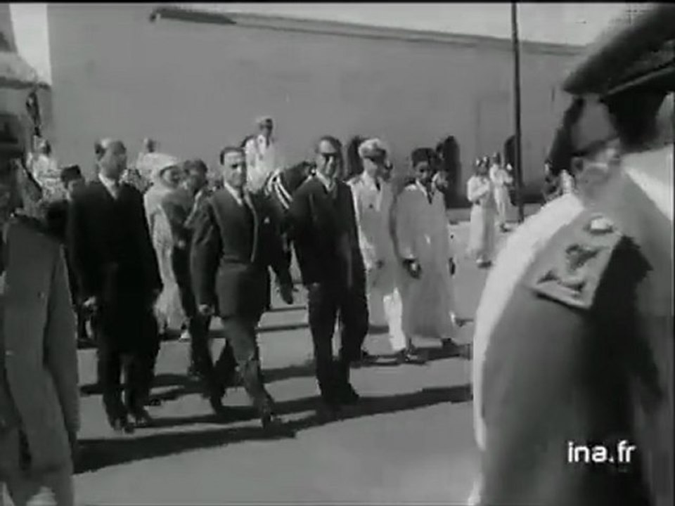 هكدا كانت مشاكل وما يضر بالجزائر هو مايضر بالمغرب