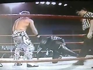 Jeff  hardy vs super crazy 1