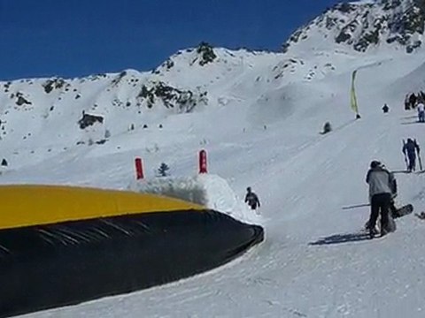 Le big air c'est énorme ce truc!! 1er essais Robertine