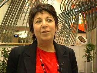 [60SEC] Corinne Lepage on Environnement [FR]