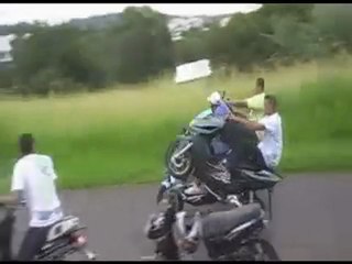 974 aprécié a li ~ 2