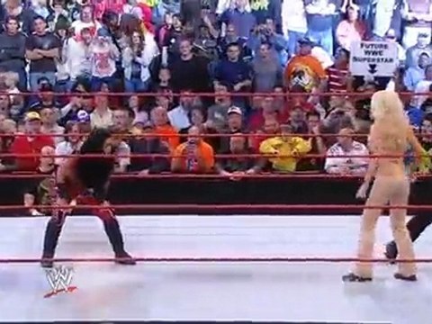 Melina (c) vs Jillian - WWE Divas Championship