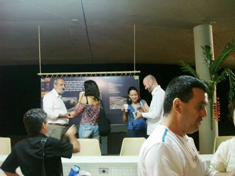 por Tras do seu olhar - Make in off Trilhas do olhar