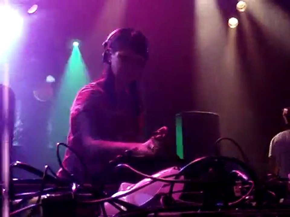 Miss kittin au Bataclan 2 (2008)