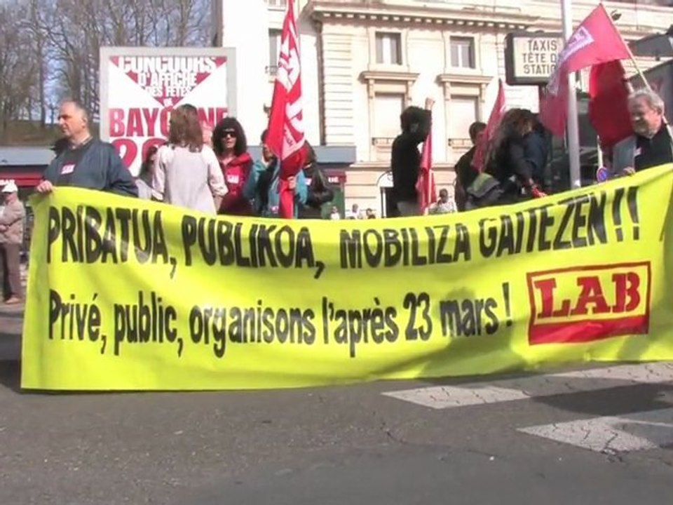 Manifestation à Bayonne Le 23 mars 2010