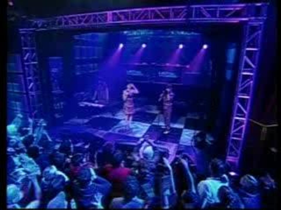 Le Tigre - Decepticon (Live on Carson)