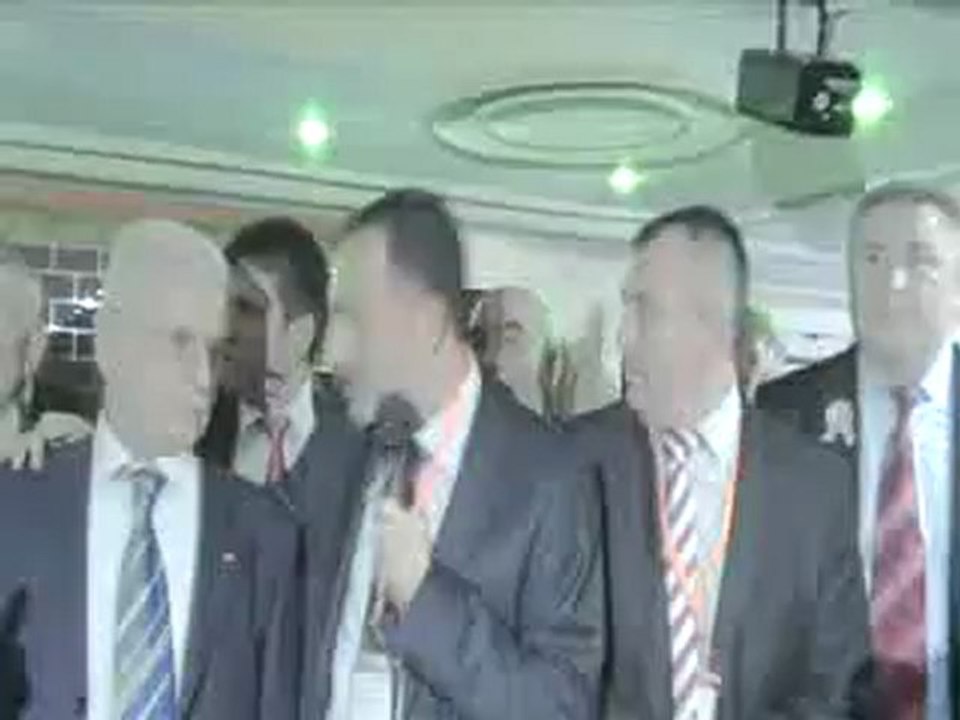 AKIN ATLI 202 OY FARKLA TEKRAR BAŞKAN SEÇİLDİ .....