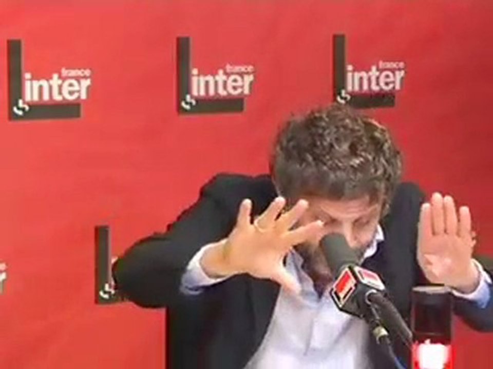 Stéphane Guillon V Eric Besson