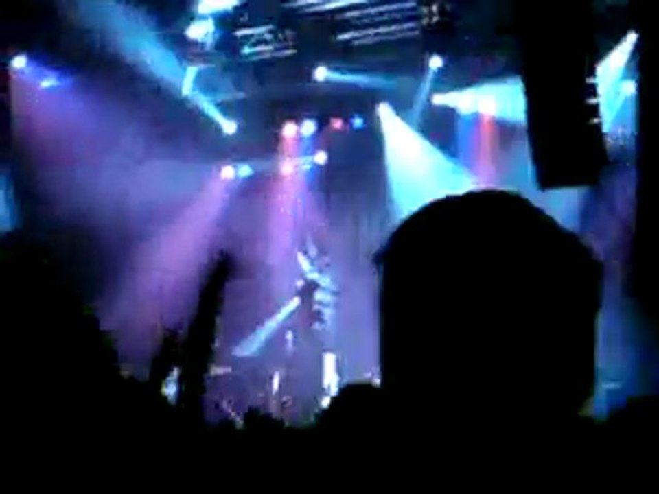 Airbourne Live (LU) - Stand Up For Rock N Roll