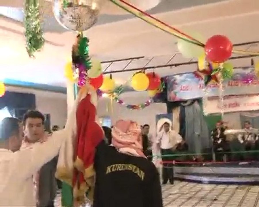 Newroz li Cezayêr, Newroz in Algeria, Newroz en Algèrie