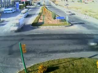 TRAFIK KAZASI MOBESE KAMERALARINDA