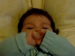 gazouillis sur l'oreillet sale