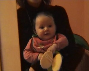 Julie en plein babillage