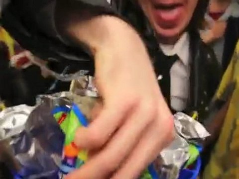 TELEPHONE - DUDE'S VERSION Lady Gaga Spoof. VTda.info