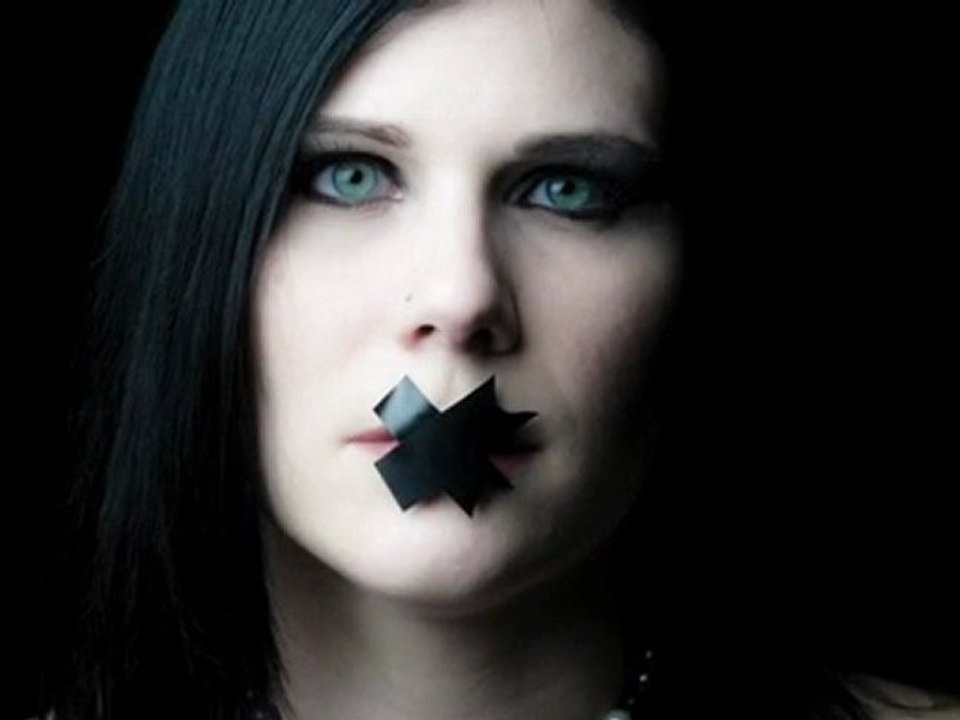 PHOTOGRAPHER: Nito Alvarado "Wrong 2010"